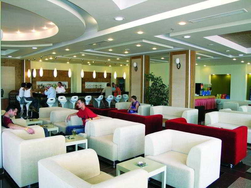 Seher Kumkoy Star Resort And Spa Side Exterior photo